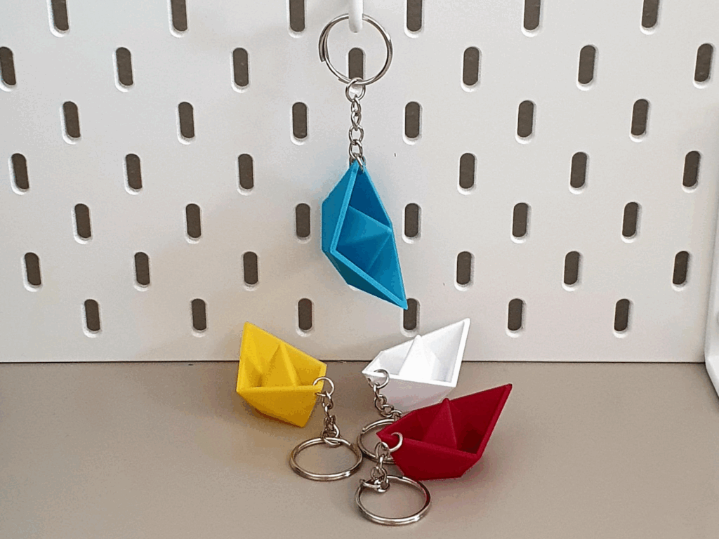 Barco de papel - Chaveiro Origami